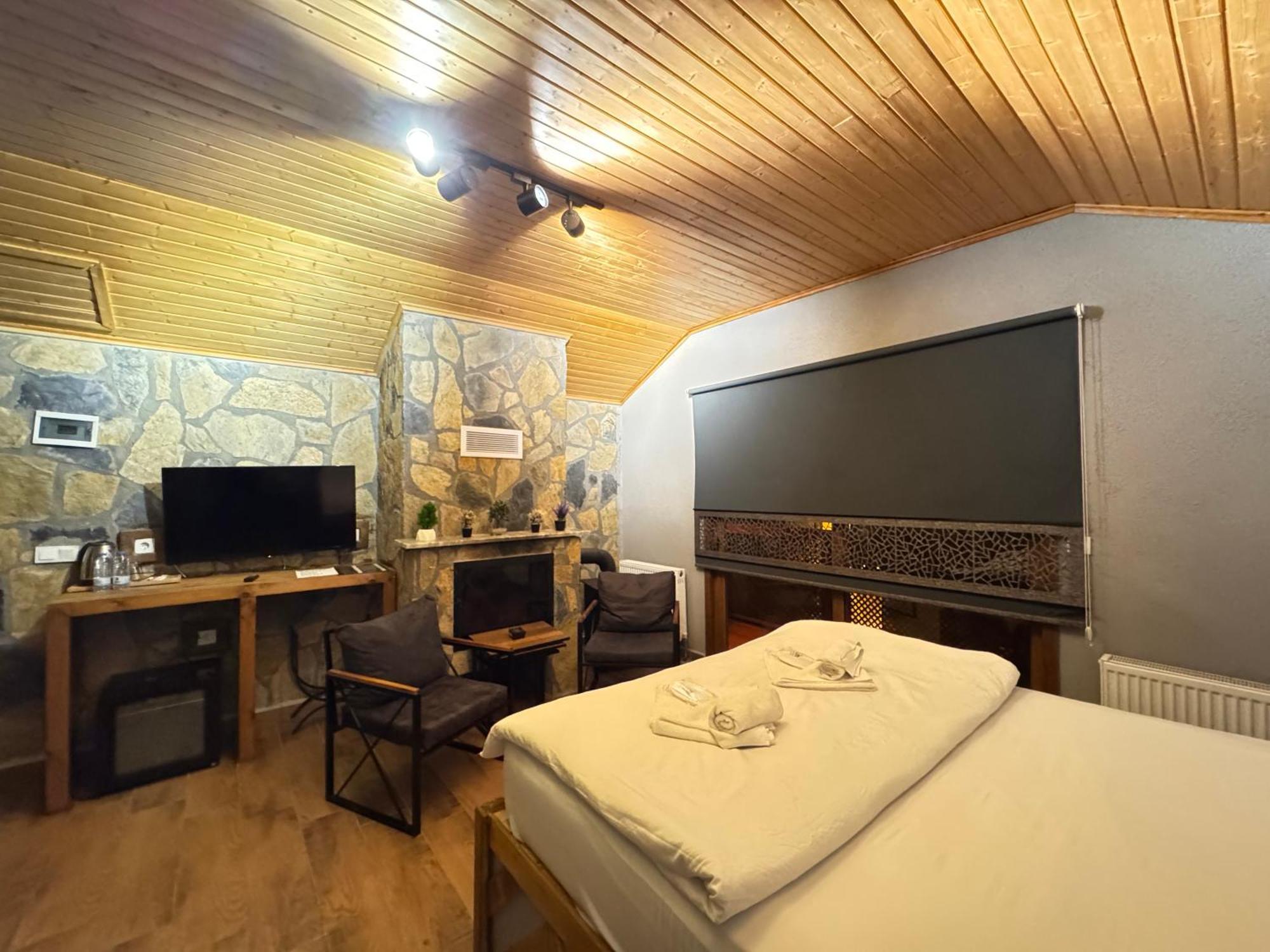 Tas Mahall Luxury Hotel 아그바 외부 사진