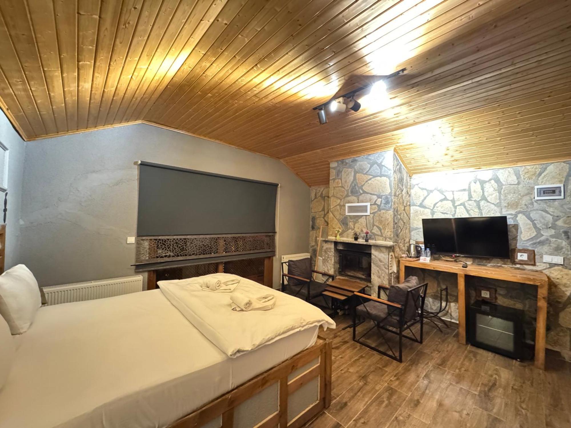 Tas Mahall Luxury Hotel 아그바 외부 사진