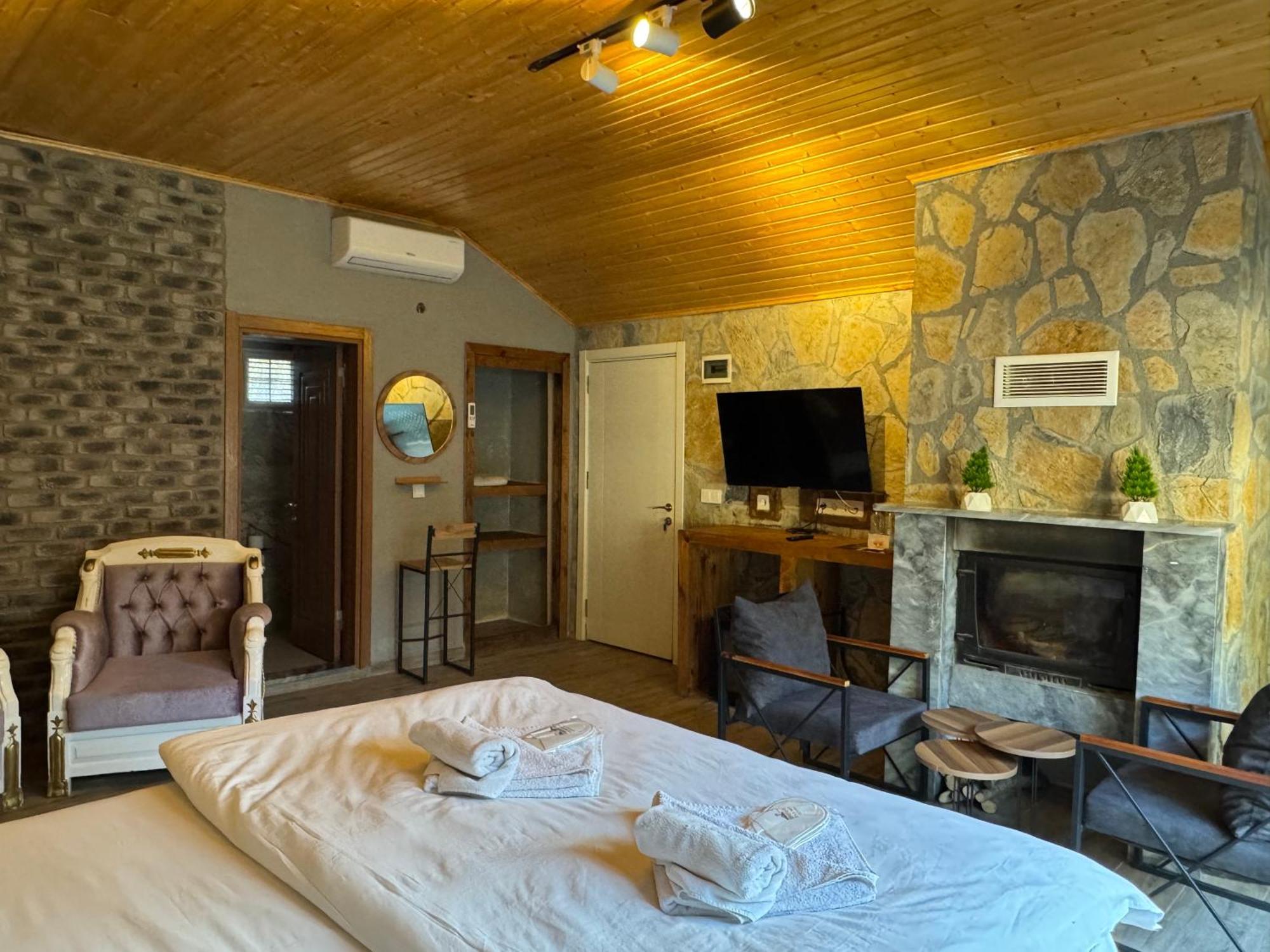 Tas Mahall Luxury Hotel 아그바 외부 사진