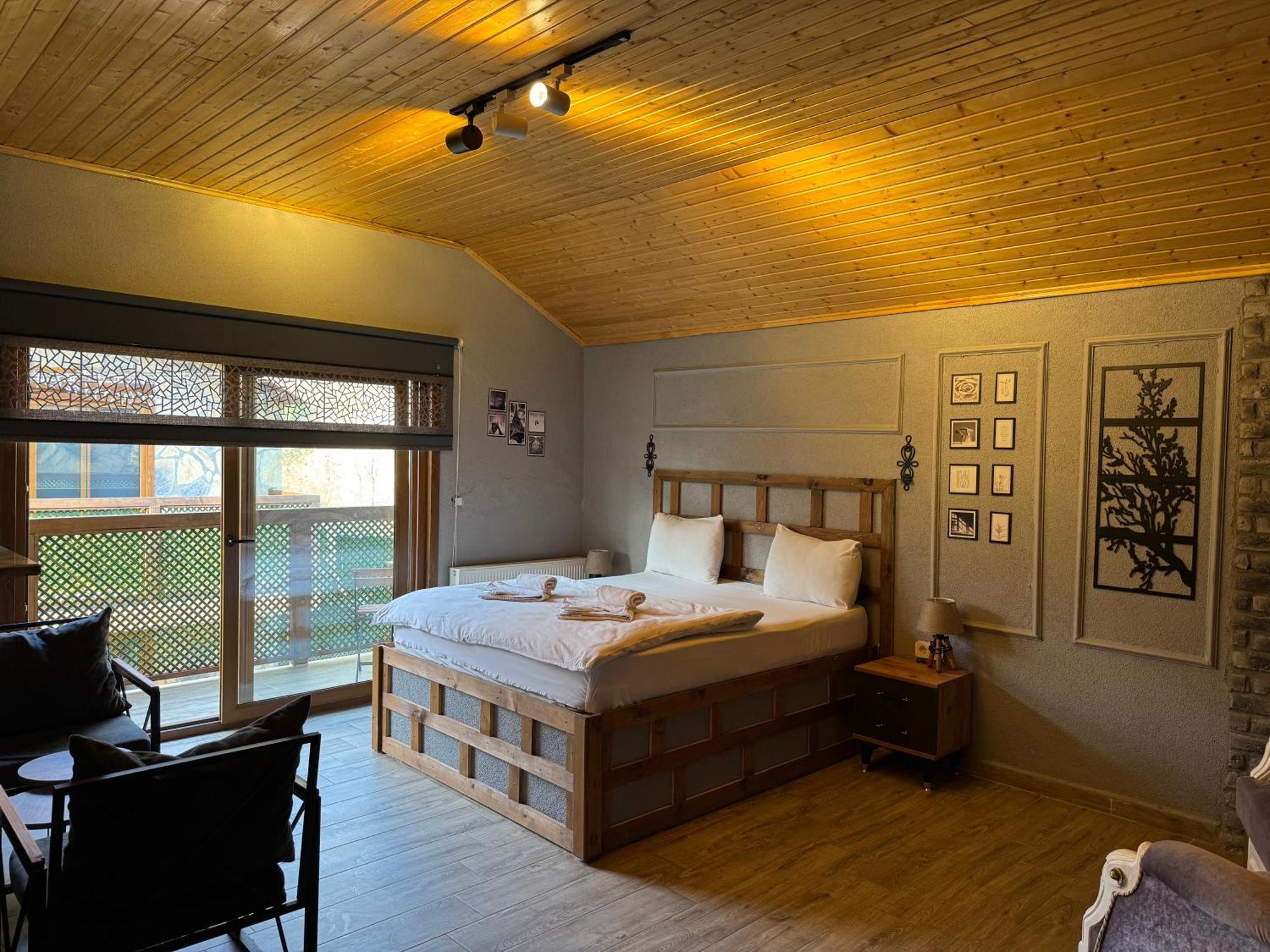 Tas Mahall Luxury Hotel 아그바 외부 사진
