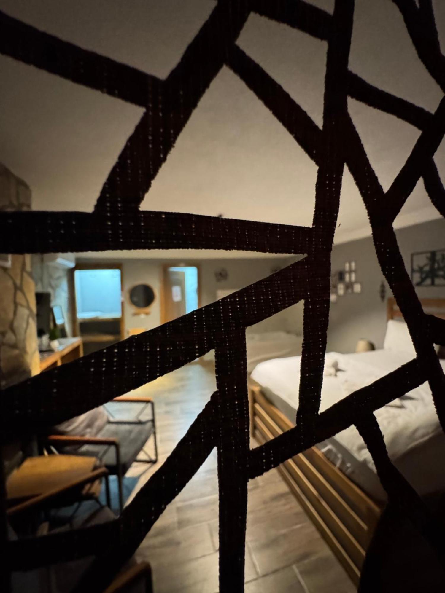 Tas Mahall Luxury Hotel 아그바 외부 사진