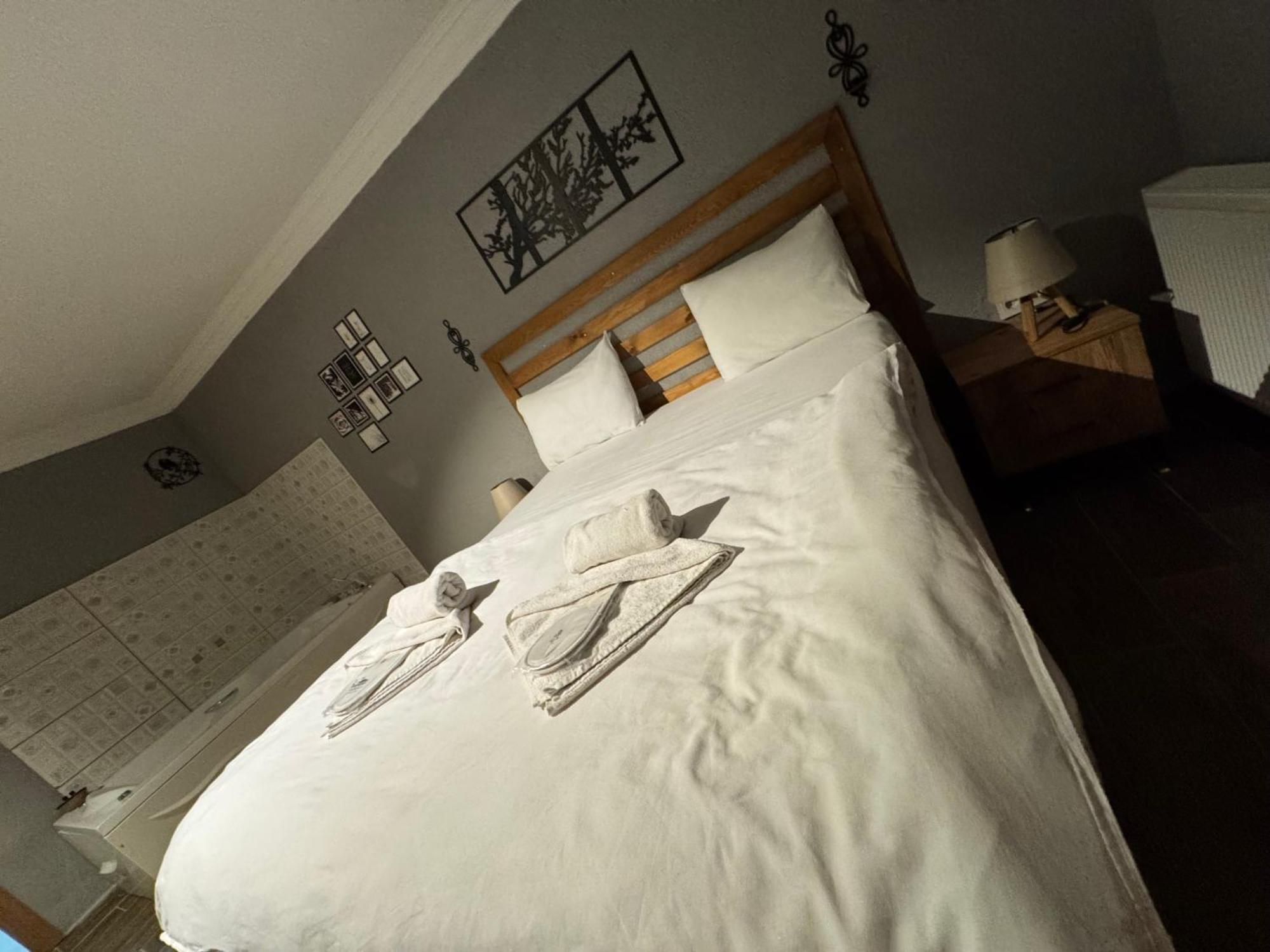 Tas Mahall Luxury Hotel 아그바 외부 사진