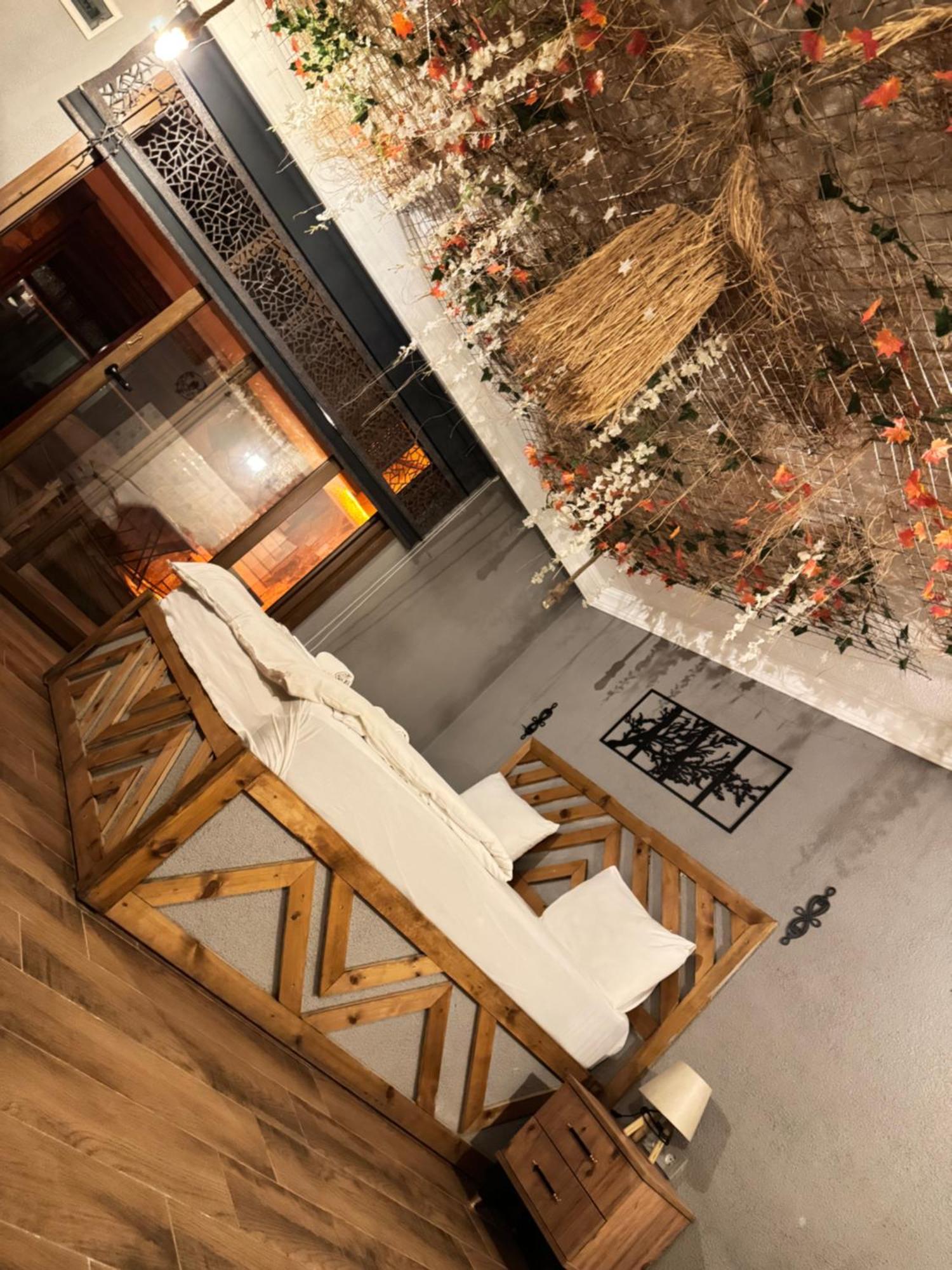 Tas Mahall Luxury Hotel 아그바 외부 사진