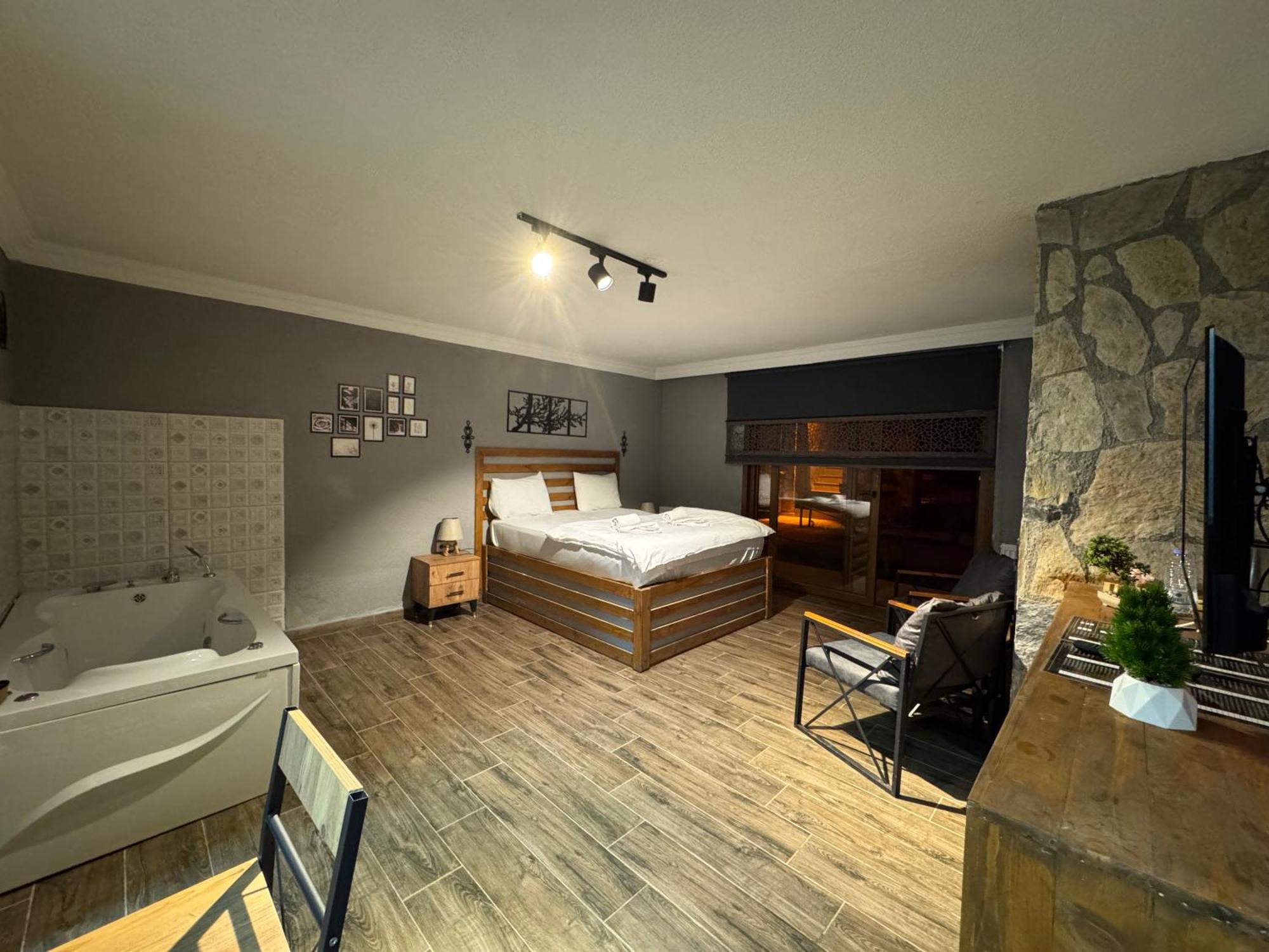 Tas Mahall Luxury Hotel 아그바 외부 사진