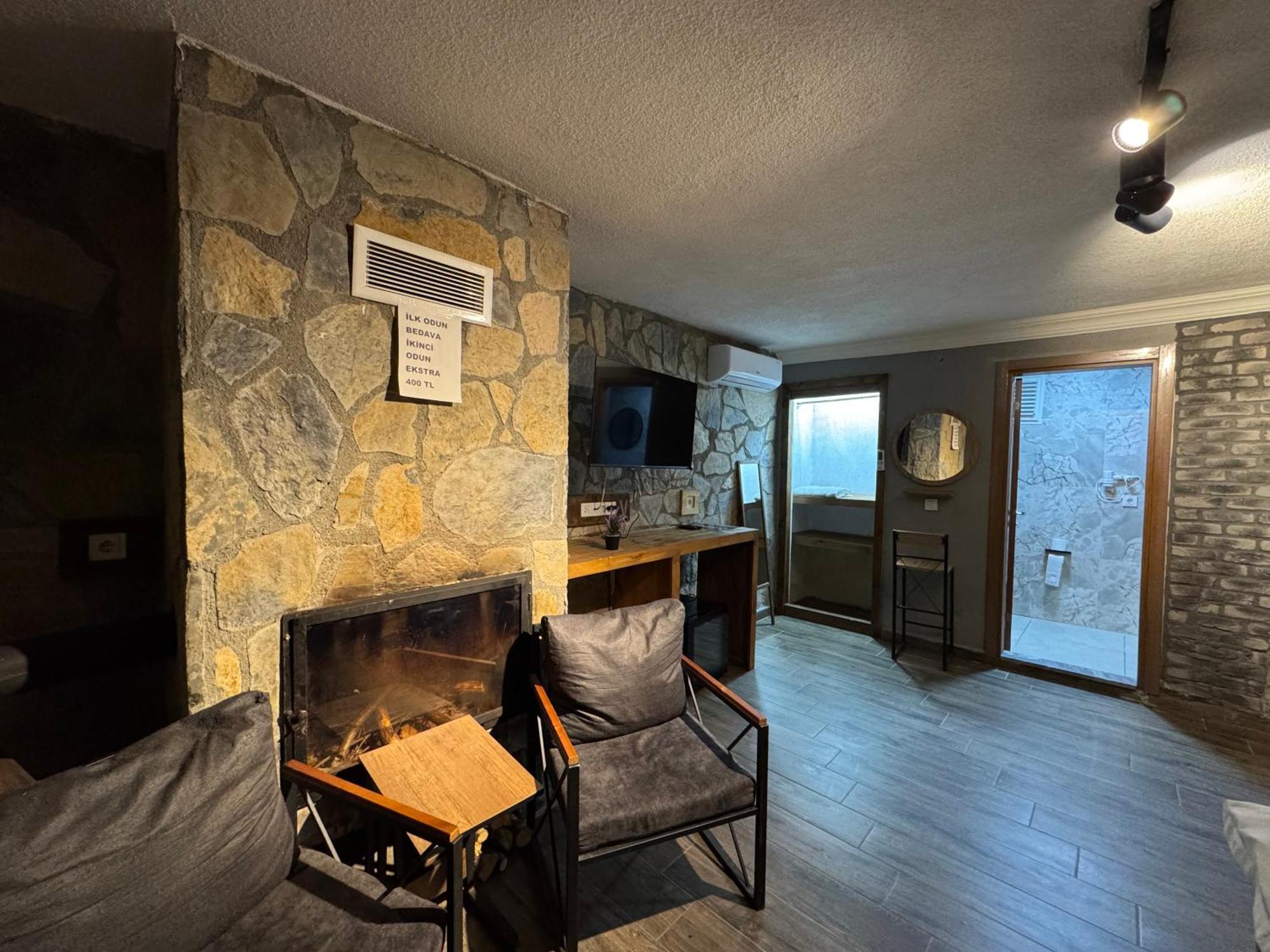 Tas Mahall Luxury Hotel 아그바 외부 사진