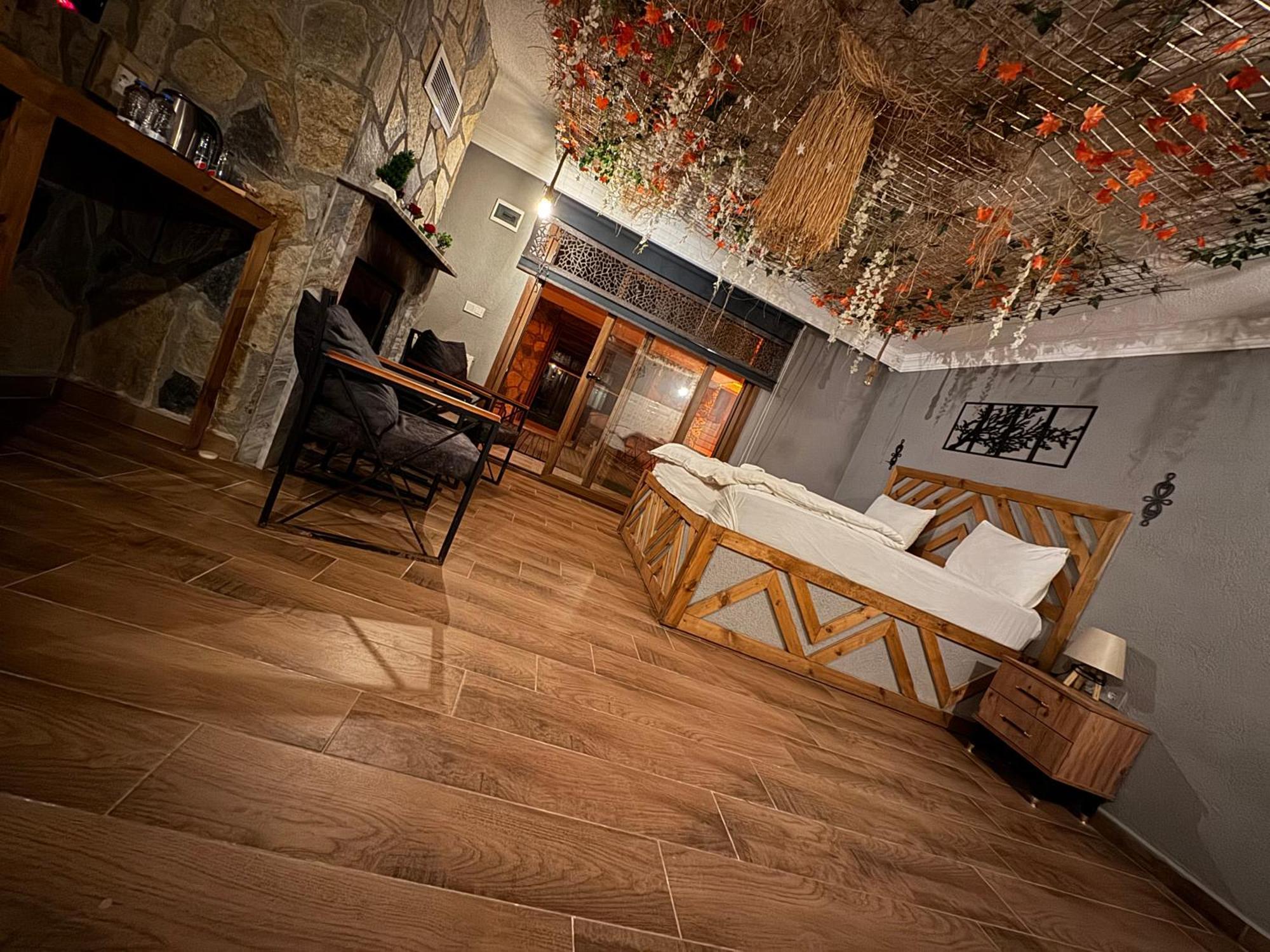 Tas Mahall Luxury Hotel 아그바 외부 사진