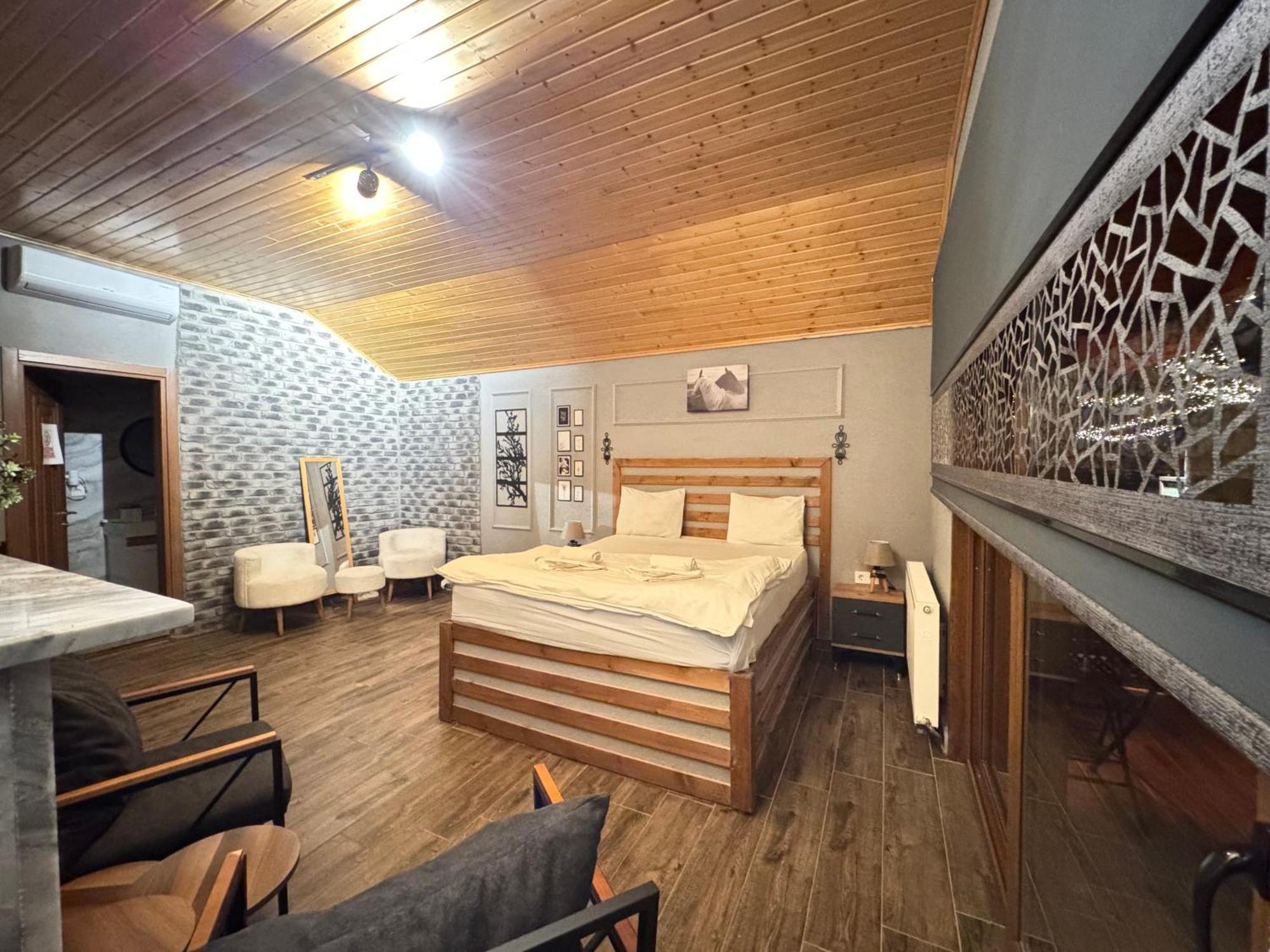 Tas Mahall Luxury Hotel 아그바 외부 사진